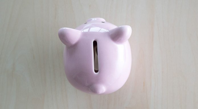 TRF4: Tribunal mantém condenação de mulher que seguiu recebendo benefício de mãe falecida (28/01/2022)