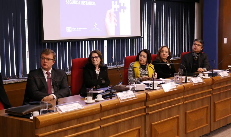 TRF4: Ministros do STJ falam no Tribunalsobre importância dos precedentes  (15/06/2018)