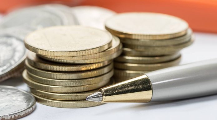 STF: Ministra mantém decisão que amplia distância para veículos de passeio trafegarem em faixas exclusivas de Fortaleza (CE)