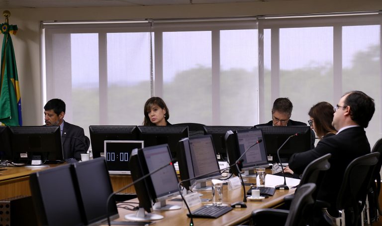 TRF4: Ação previdenciária deve ser julgada no domicílio do autor (19/12/2018)