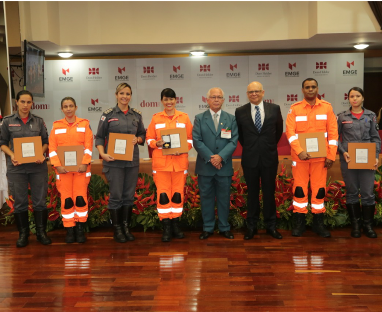 TST: Justiça do Trabalho homenageia bombeiros que atuaram em Brumadinho