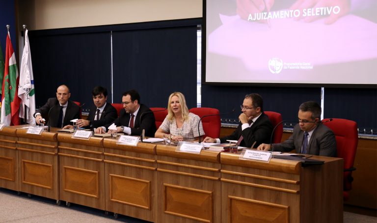 TRF4: Curso para magistrados aborda temas atuais do Direito Tributário (24/04/2019)