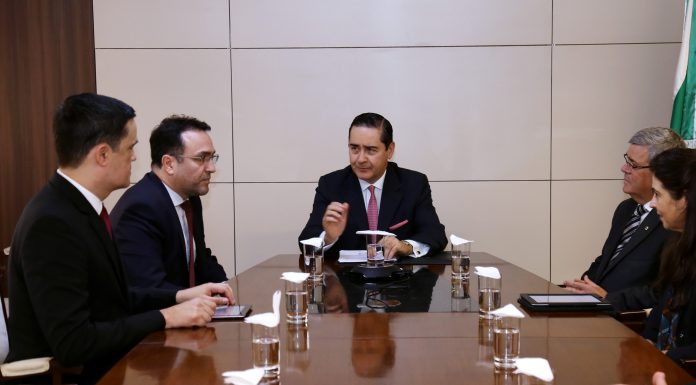 TRF4: Tribunal e Procuradoria Regional da Fazenda firmam acordo para agilizar processos de execução fiscal (25/06/2019)