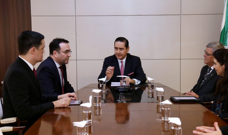 TRF4: Tribunal e Procuradoria Regional da Fazenda firmam acordo para agilizar processos de execução fiscal (25/06/2019)