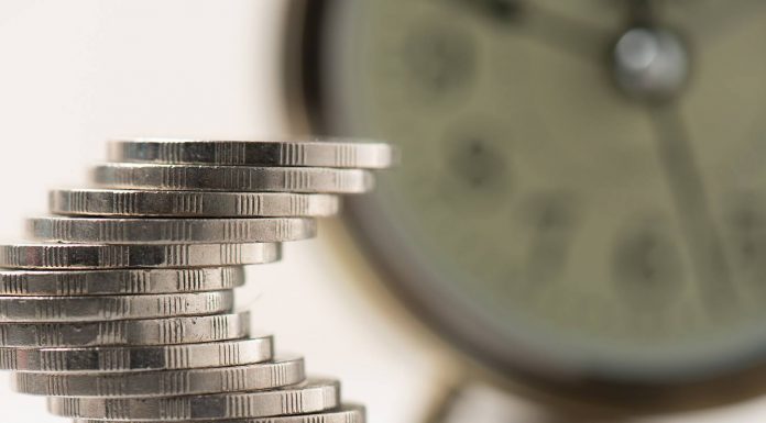 TRF4: Tribunal reestabelece benefício para homem que não foi notificado corretamente pelo INSS (18/08/2021) Para cálculo da renda inicial de previdência complementar, prevalecem regras da época da aposentadoria