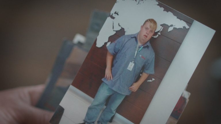 Conheça a metodologia de instituições que fazem a inclusão da pessoa com deficiência intelectual no mercado de trabalho