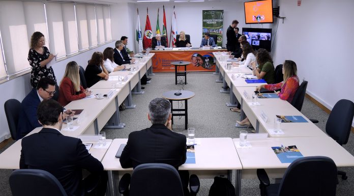 TRF4: Fórum Interinstitucional Previdenciário Regional realiza 6ª reunião (29/11/2019)