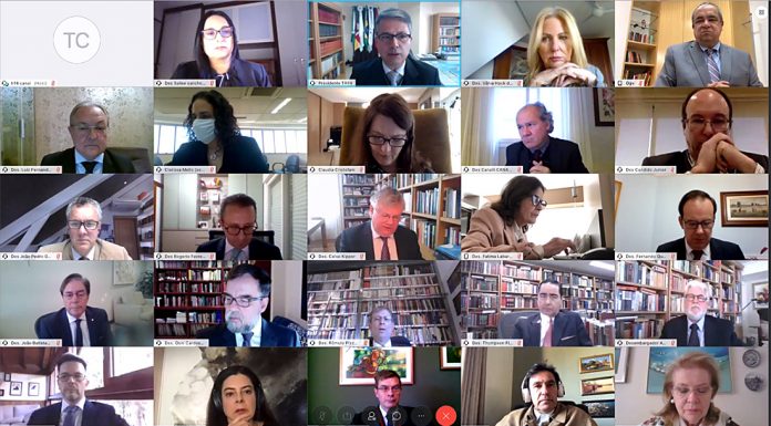 TRF4: Votação eletrônica pioneira define integrantes do TRE/PR e lista tríplice para desembargador na primeira sessão telepresencial do Tribunal (29/05/2020)