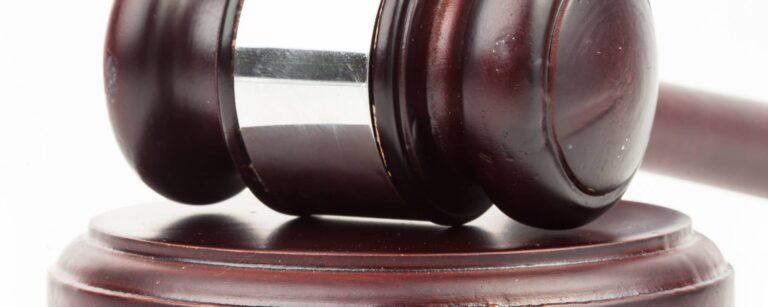 TRF4: Tribunal concede isenção de IR e superpreferência de pagamento em precatório (04/04/2022)