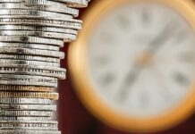 TRF4: Técnica de enfermagem com disidrose severa nas mãos tem auxílio-doença restabelecido (01/04/2022)