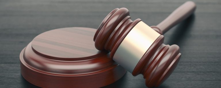 TST: Tribunal amplia redução de jornada para servidoras que amamentam