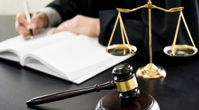 TST: Empregada que recebia salário mensal inferior ao mínimo tem direito a diferenças