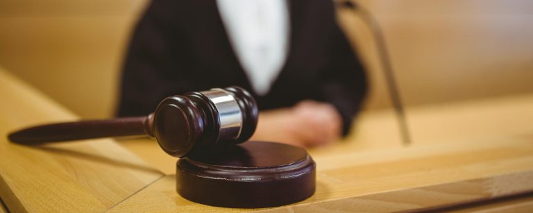 TST: Sindicato próprio volta a representar engenheiros empregados de construtora | Tribunal na Voz do Brasil