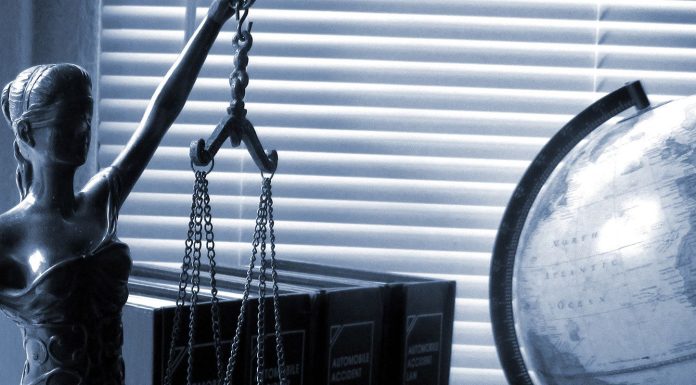 TST: Tribunal restabelece norma coletiva que permite registro de jornada por exceção